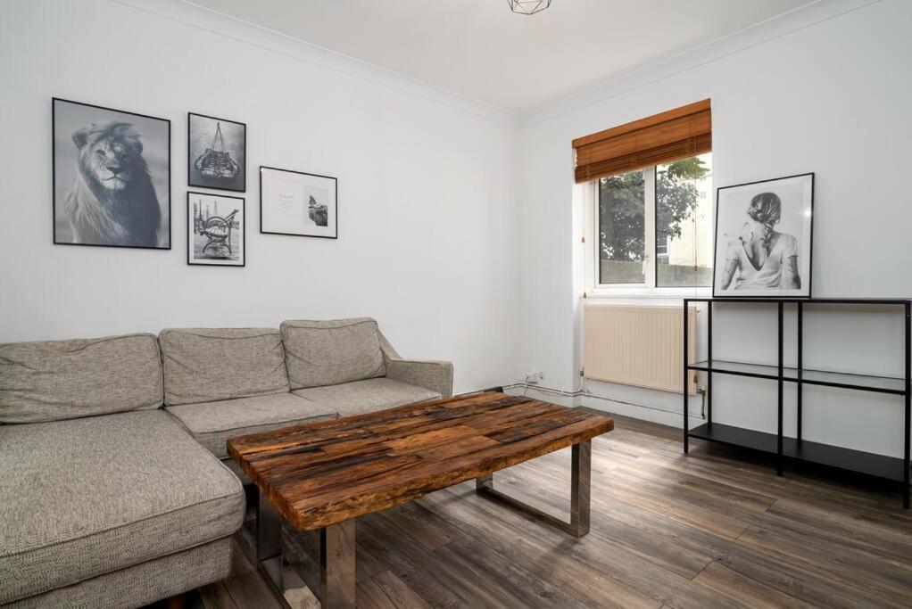 Stylish And Well Equipped Flat In Stockwell Διαμέρισμα Λονδίνο Εξωτερικό φωτογραφία